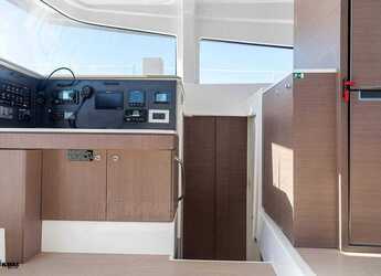 Rent a catamaran in Alimos Marina - Bali 4.2