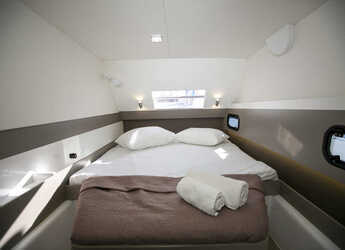 Alquilar catamarán en Volos - Bali 4.3 - 4 + 2 cab.