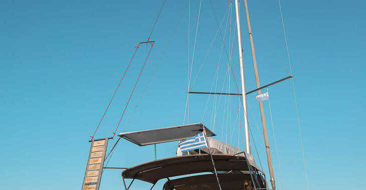 Rent a sailboat in Volos - Oceanis 46.1