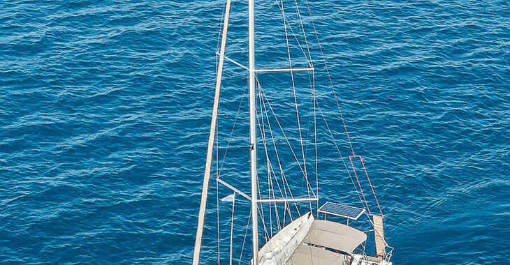 Rent a sailboat in Lefkas Marina - Oceanis 46.1