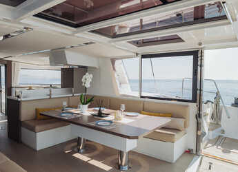 Rent a catamaran in Mykonos Marina - Bali 4.8 - 6 cab.