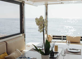 Rent a catamaran in Mykonos Marina - Bali 4.8 - 6 cab.