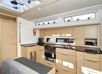 Rent a sailboat in Marina Kastela - Hanse 510 - 4 + 1 cab.