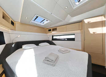 Rent a sailboat in Marina Kastela - Hanse 510 - 4 + 1 cab.