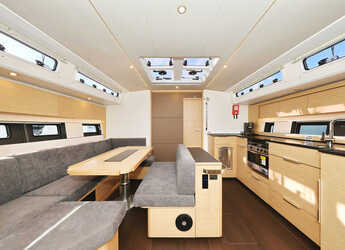 Rent a sailboat in Marina Kastela - Hanse 510 - 4 + 1 cab.