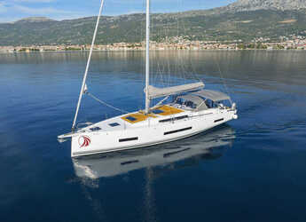 Rent a sailboat in Marina Kastela - Hanse 510 - 4 + 1 cab.