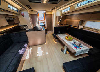 Alquilar velero en Marina Kastela - Hanse 588 - 5 + 1 cab.