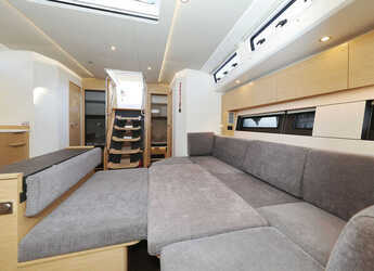 Rent a sailboat in Marina Kastela - Hanse 510 - 5 + 1 cab.