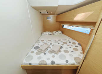 Rent a sailboat in Marina Kastela - Hanse 510 - 5 + 1 cab.