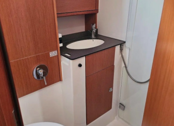 Rent a sailboat in D-Marin Marina Lefkas - Bavaria Cruiser 51