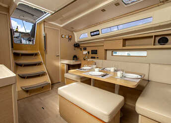 Rent a sailboat in D-Marin Marina Lefkas - Oceanis 40.1