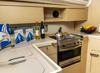 Rent a sailboat in D-Marin Marina Lefkas - Oceanis 40.1