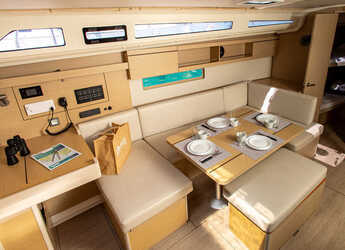 Rent a sailboat in D-Marin Marina Lefkas - Oceanis 40.1