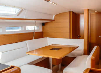 Rent a sailboat in Porto Capo d'Orlando Marina - Sun Odyssey 519