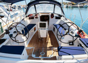 Rent a sailboat in Porto Capo d'Orlando Marina - Sun Odyssey 449