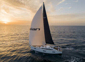 Rent a sailboat in Marina Frapa - Elan Impression 43 