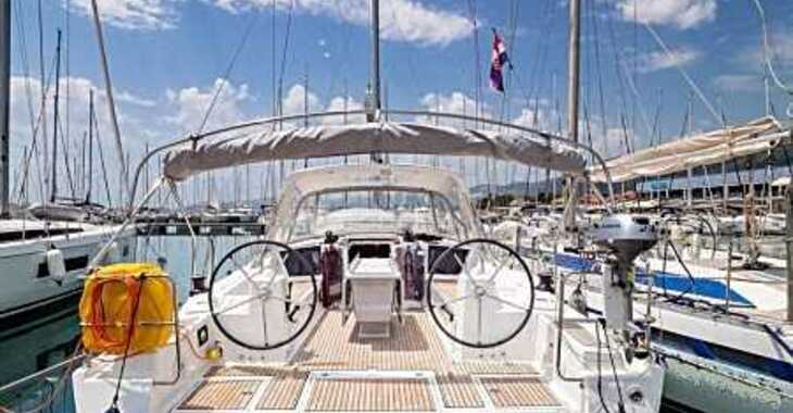 Rent a sailboat in Marina Frapa - Oceanis 41.1