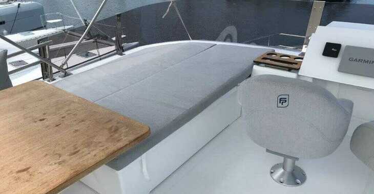 Rent a power catamaran  in Marina Frapa - Fountaine Pajot MY 37