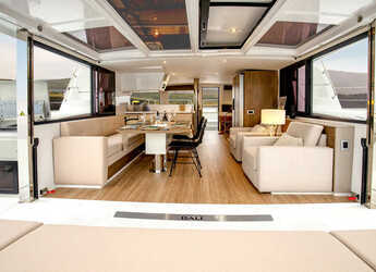 Rent a catamaran in Alimos Marina - Bali 4.4 A/C & GEN & WM