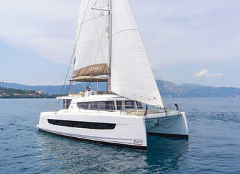 Rent a catamaran in Alimos Marina - Bali 4.8 A/C & GEN & WM