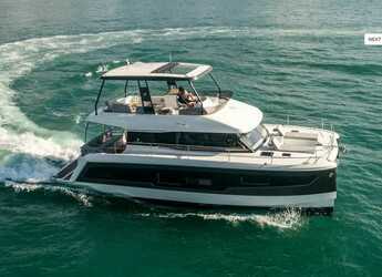 Rent a power catamaran  in Placencia - Fountaine Pajot MY5