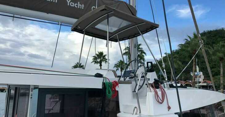 Rent a catamaran in Marina Bas du Fort - Bali 4.1 - 4 + 2 cab.