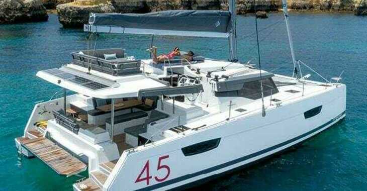 Rent a catamaran in Jolly Harbour - Fountaine Pajot Elba 45 - 4 + 2 cab.