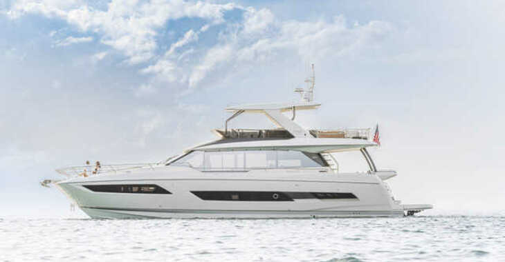 Chartern Sie yacht in D-Marin Borik - Prestige 690