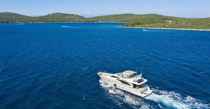 Rent a yacht in Split (ACI Marina) - Ferretti Yachts 681