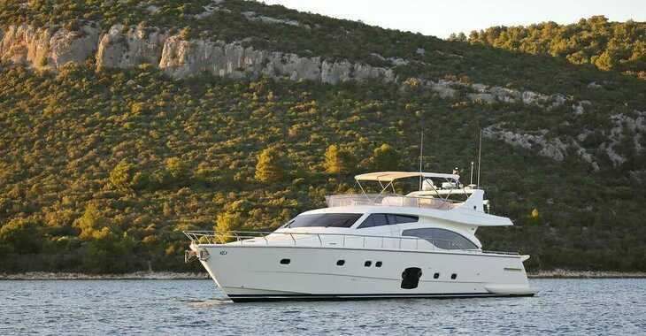 Alquilar yate en ACI Marina Split - Ferretti Yachts 681
