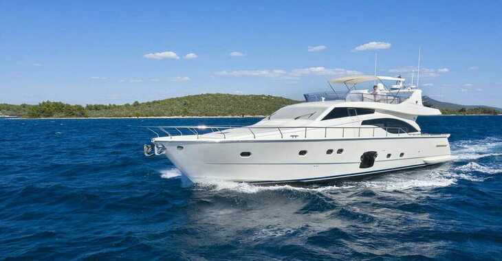 Louer yacht à Split (ACI Marina) - Ferretti Yachts 681