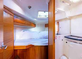 Rent a sailboat in Punat - Bavaria 37 Cruiser