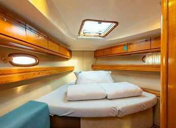 Rent a sailboat in Punat - Bavaria 39 Cruiser