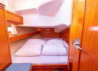 Rent a sailboat in Punat - Bavaria 39 Cruiser