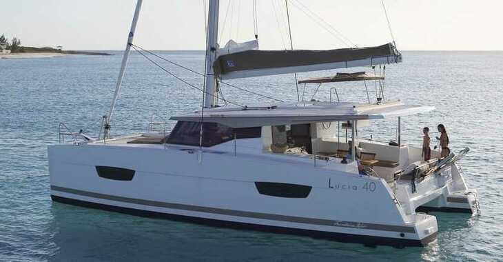 Rent a catamaran in Punat Marina - Fountaine Pajot Lucia 40