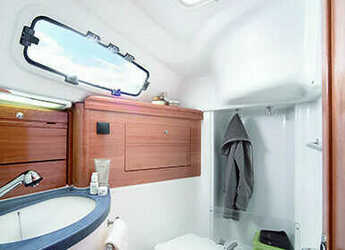 Rent a sailboat in Punat - Bavaria 39 Cruiser