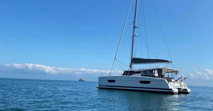 Louer catamaran à Port Tino Rossi - FOUTAINE PAJOT Lucia 40