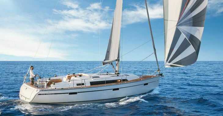 Rent a sailboat in Rhodes Marina - Bavaria Cruiser 41 - 3 cab.