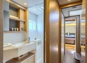 Alquilar catamarán en Marina Kastela - Lagoon 46 