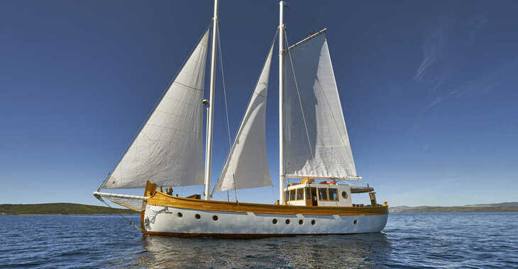 Rent a schooner in Marina Split (ACI Marina) - Gulet Ardura