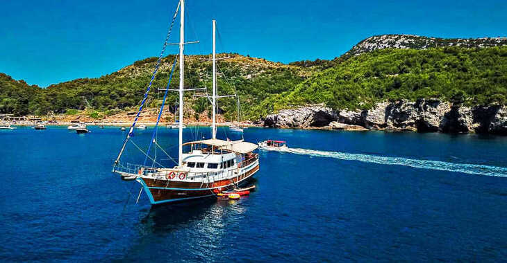 Rent a schooner in Split (ACI Marina) - Gulet Sirena