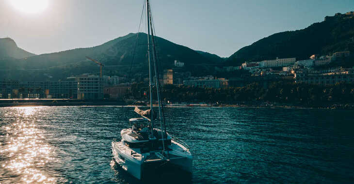 Alquilar catamarán en Salerno - Lagoon 51