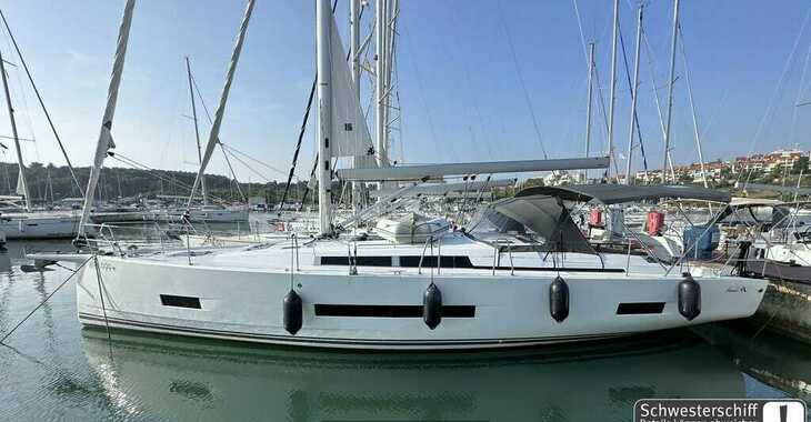 Rent a sailboat in Kornati Marina - Hanse 460