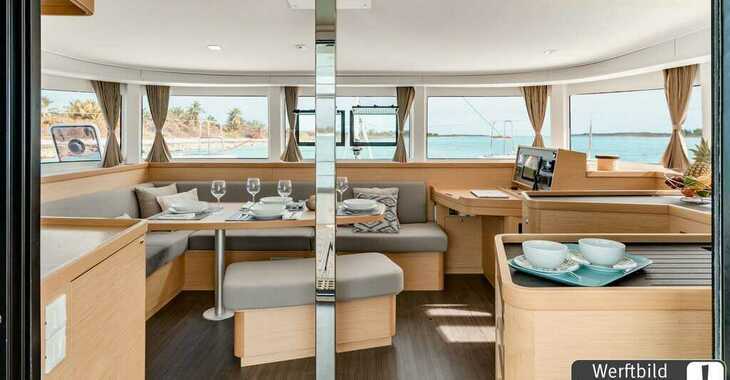 Rent a catamaran in Marina Kornati - Lagoon 42.3