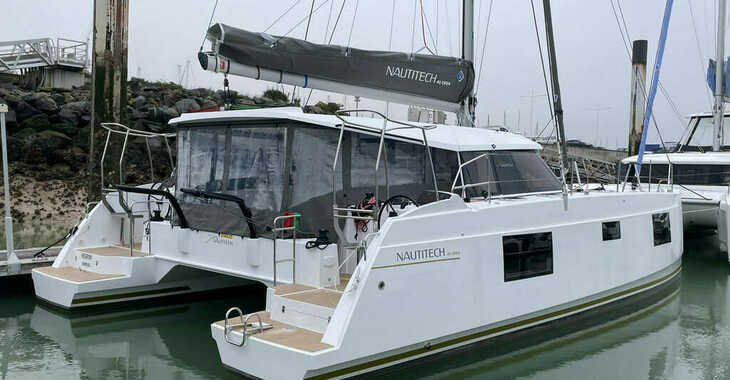 Alquilar catamarán en Marina Frapa - Nautitech 40.3