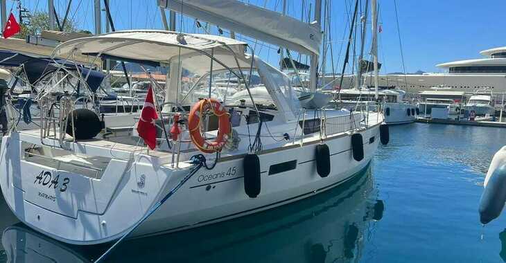 Rent a sailboat in Netsel Marina - Oceanis 45