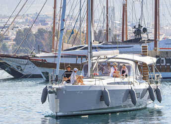 Rent a sailboat in Marina Tourlos - Oceanis 51.1