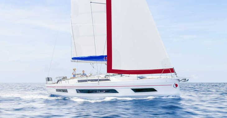 Rent a sailboat in Agana Marina - Sunsail 41.3