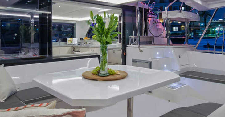 Rent a catamaran in Marina Le Marin - Sunsail 454L (Premium Plus)