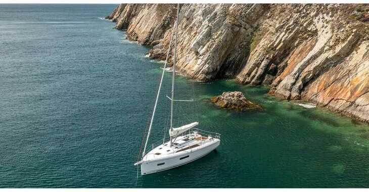 Rent a sailboat in ACI Marina Skradin  - Oceanis 37.1
